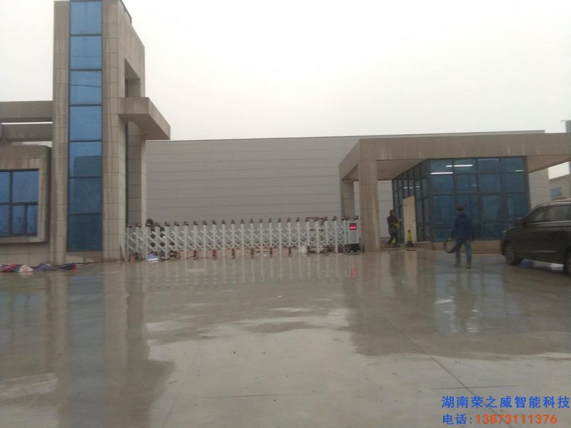 長(zhǎng)沙伸縮門(mén),長(zhǎng)沙電動(dòng)門(mén),長(zhǎng)沙電動(dòng)伸縮門(mén),長(zhǎng)沙伸縮門(mén),長(zhǎng)沙電動(dòng)伸縮門(mén)廠