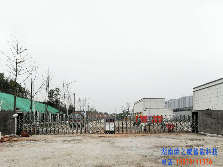 長沙伸縮門,長沙電動(dòng)門,長沙電動(dòng)伸縮門,長沙伸縮門,長沙電動(dòng)伸縮門廠